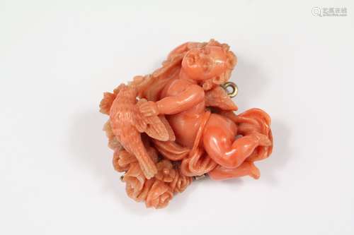 An Italian Renaissance-style carved coral brooch, approx 25 x 35mm, approx 15