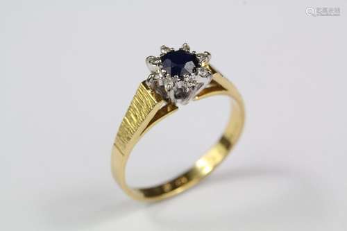 18ct yellow gold diamond and sapphire ring, size O, approx 3