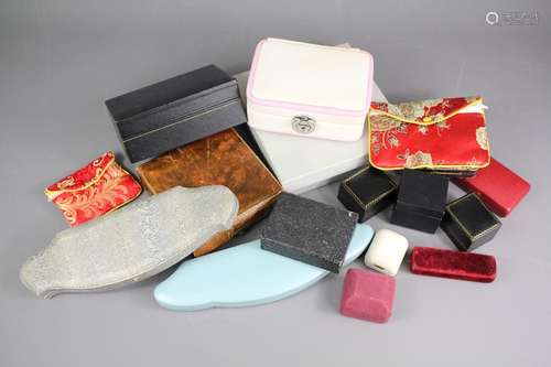 Miscellaneous jewellery boxes, including some antique leather