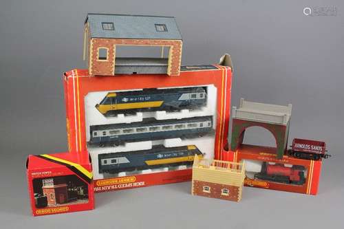 00 Gauge Trains, including a boxed R370 H