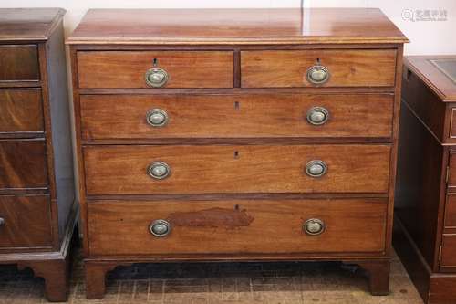 Antique chest of drawers, two short and three long drawers, brass oval handles, on bracket feet, approx 110 x 51 x 94 cms