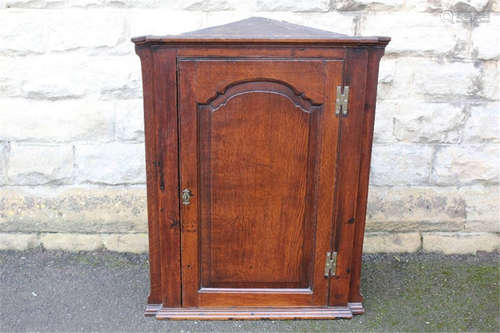 Antique mahogany corner cupboard, approx  75 x 38 x 96 cms