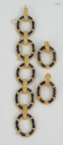 Three Piece Set, to include 18 karat gold and blue