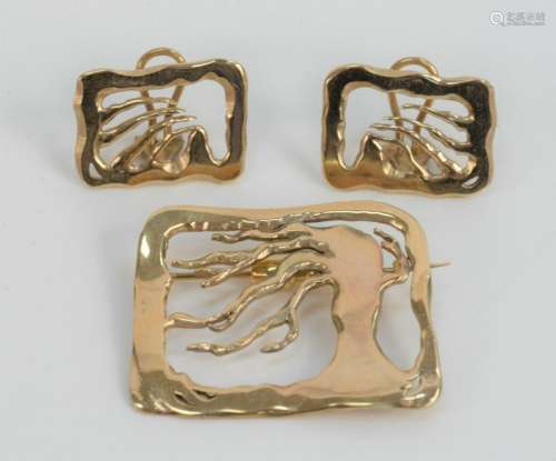 Three Piece Lot, to include 14 karat brooch and pair of