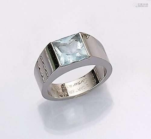 18 kt gold CARTIER ring with aquamarine