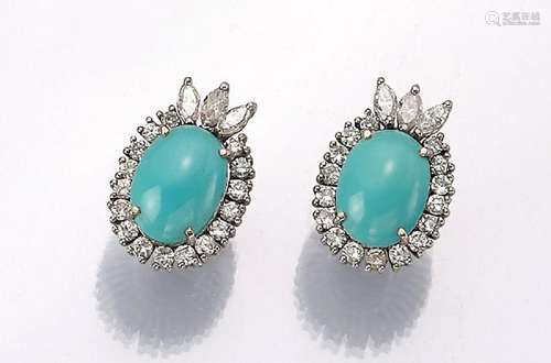 Pair of 18 kt gold earrings with turquoises and