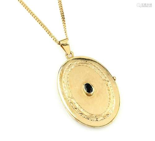 14 kt gold locket pendant