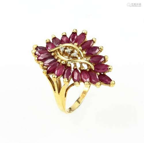 18 kt gold blossom ring with rubies and diamonds