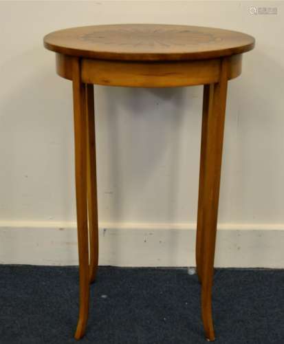A late 19th Century satinwood oval occasional table, with decorative rosewood and boxwood inlaid
