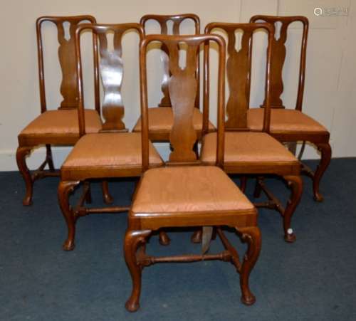 A set of early 20th Century Queen Anne oak dining chairs, with drop in upholstered seats (6)