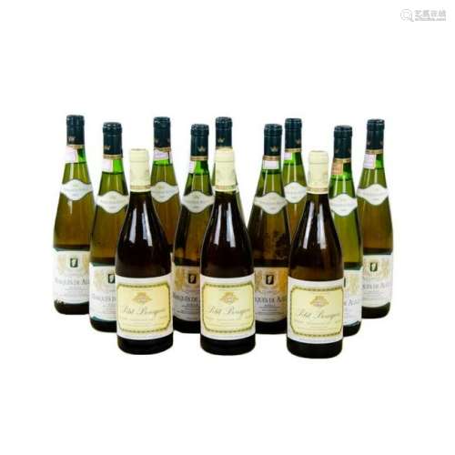 Group of 12 Wine Bottles Including  Clasico Marques de