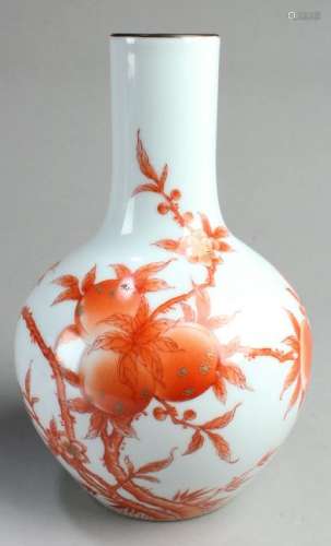 Chinese Porcelain Vase