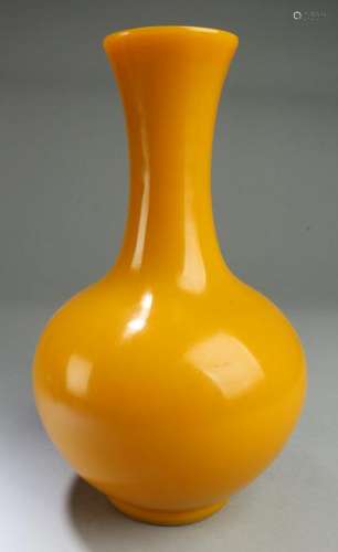 Chinese Peking Glass Vase