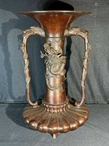 Large Japanese Meiji Bronze Vase - Dragon