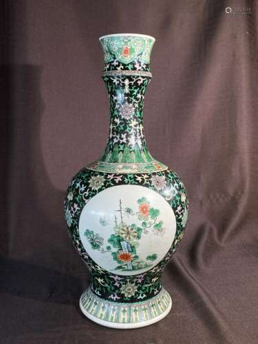 Chinese Famille Verte Porcelain Vase - Floral and Bird