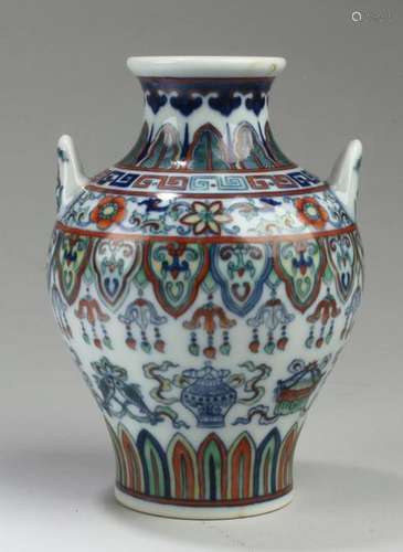 Chinese Porcelain Vase