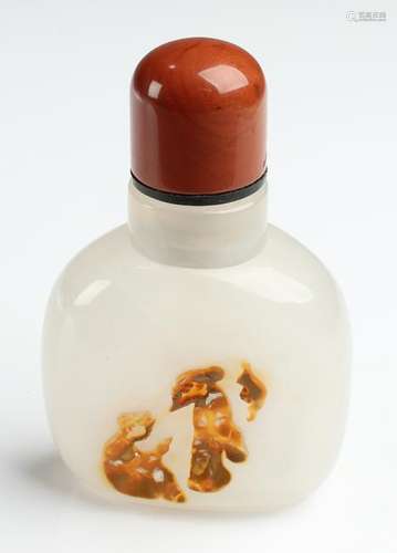 Chinese Agate Snuff Bottle