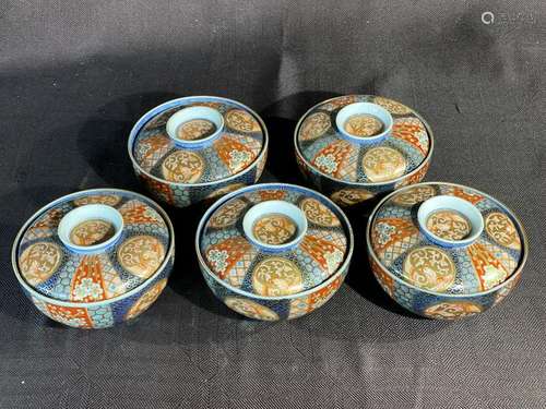 Japanese Imari Covered Bowl - Set of Five