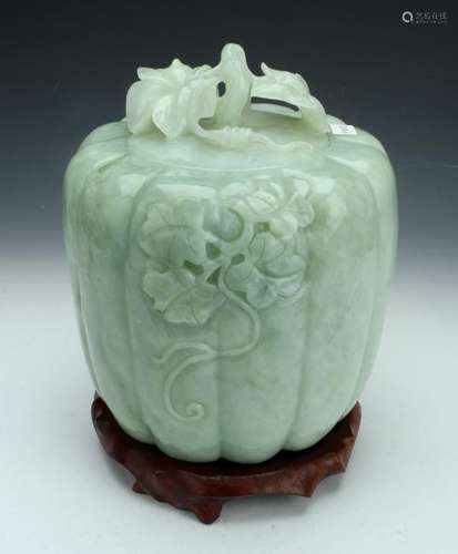 HARDSTONE/JADE LIDDED GOURD FORM