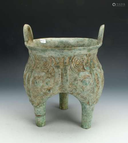 LARGE ARCHAIC TRIPOD CENSER