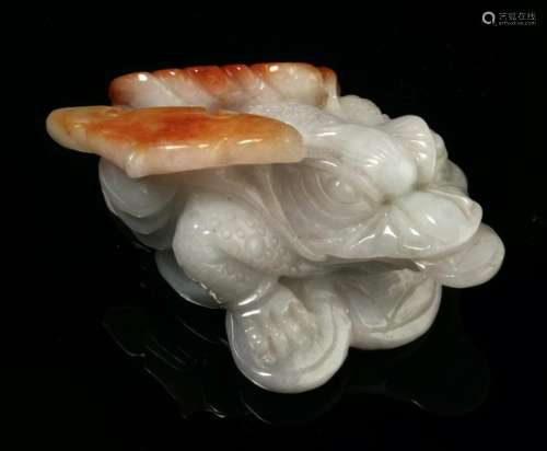 JADE LUCKY TOAD AND COINS CARVING