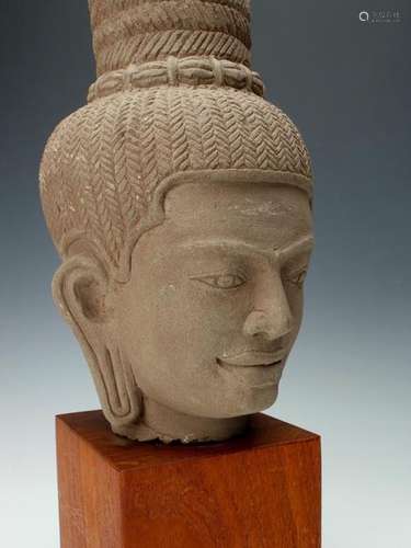 THAI SANDSTONE HEAD ON TEAK STAND