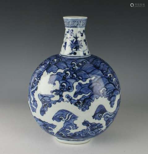 BLUE & WHITE REVERSE DRAGON MOON FLASK