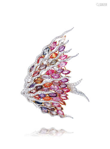天然彩色宝石配钻石热带鱼胸针