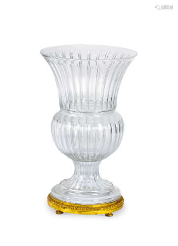 水晶玻璃配铜鎏金装饰花瓶