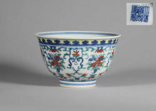 Qing Dao Guang Dou Color Bowl