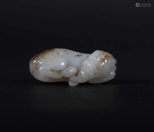 The White Jade Beast of Hetian in the Qing Dynasty