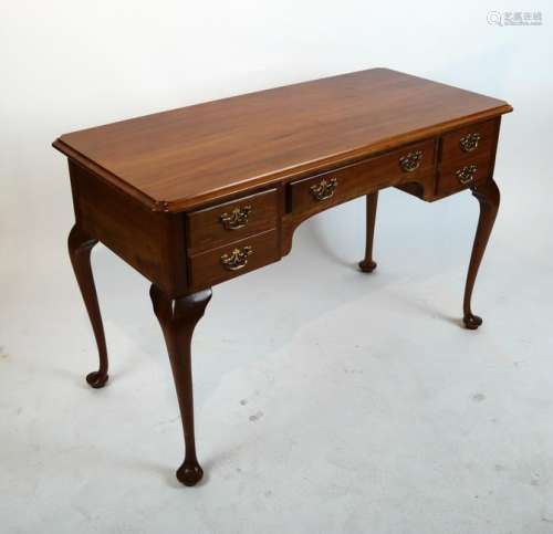 Stickley Queen Anne-Style Desk
