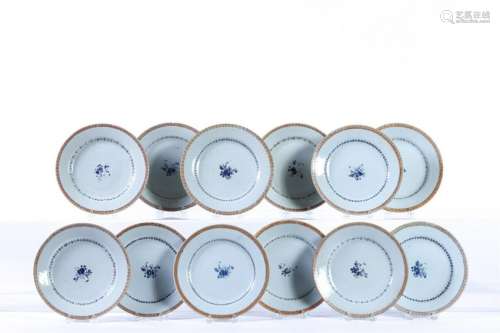 (12) CHINESE EXPORT PLATES from the same SET