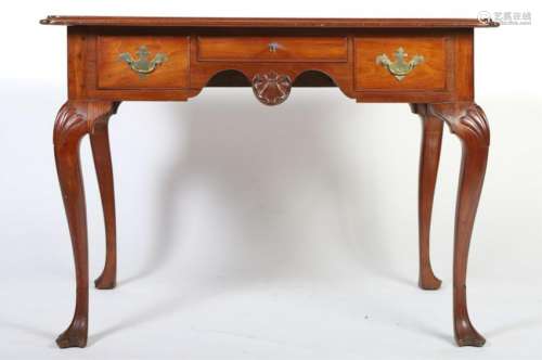 (18th c) QUEEN ANNE MAHOGANY LADY'S DESK