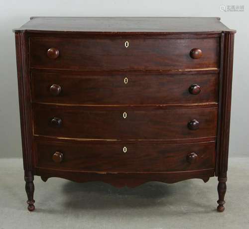 Early 19thC Federal Bow Front Chest