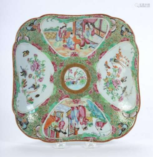 ROSE MEDALLION FOOTED & LOBED SQUARE DISH