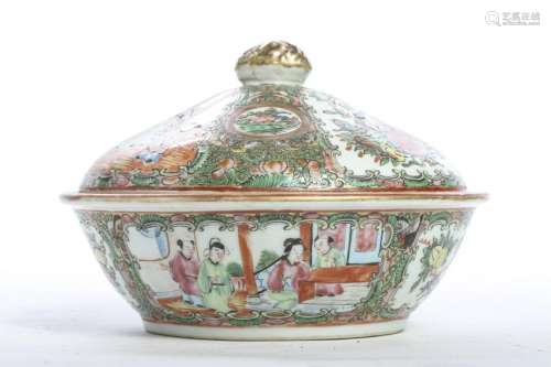 ROSE MEDALLION ROUND DOME TOP COVERED DISH