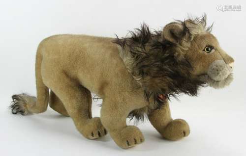 Large Steiff Lion