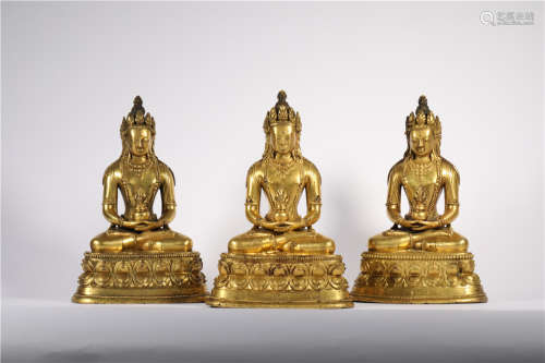A group of infinite birthday Buddhas in the early 18th century