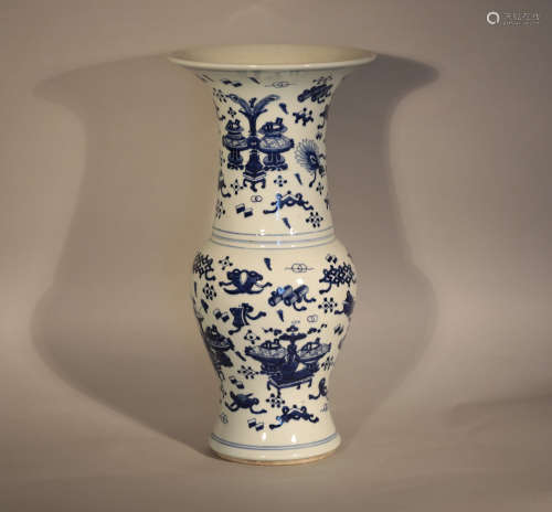 Qing Kangxi blue and white eight treasures and Phoenix tail respect