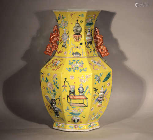 Qing Guang Xu yellow glaze carved porcelain hexagonal double ear respect