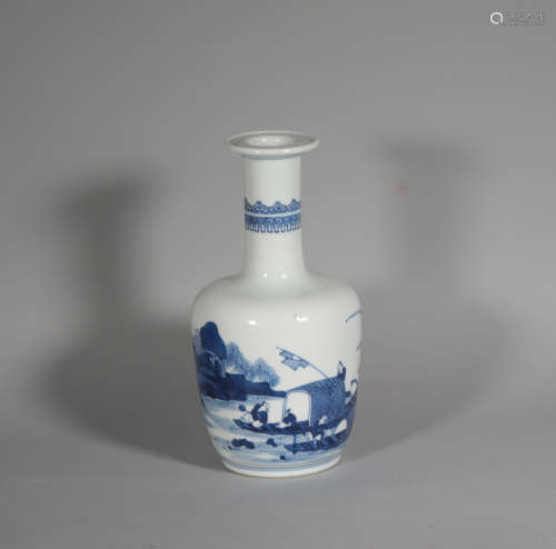 Hammer bottle of Landscape characters in Kangxi in the Qing Dynasty