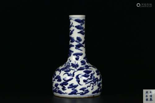 A Blue and White Zun Vase