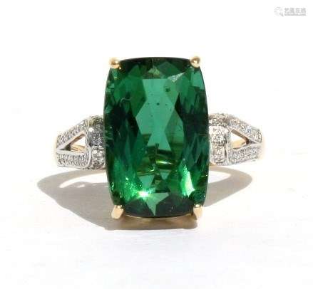 An 18ct gold Santa Rosa tourmaline & diamond ring, approx UK size 'O'.