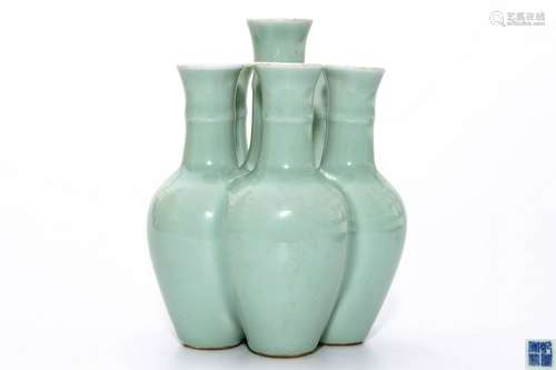 A Celadon Glazed Tubes Vase