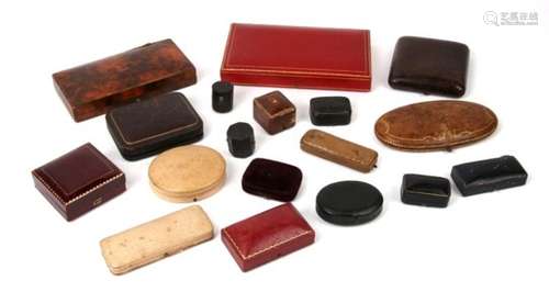 Eighteen Victorian and other jewellery boxes, including for rings, brooches etc, with examples of