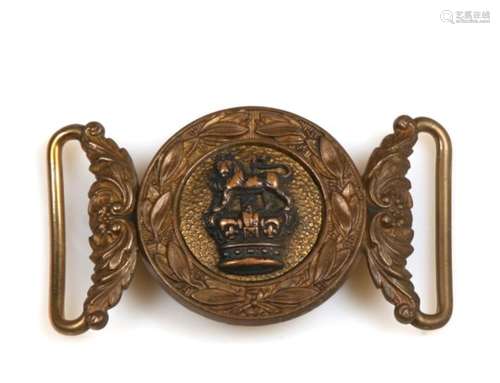 A 19th century Army Officers gilt belt buckle. Overall width 8cms (3.25ins)