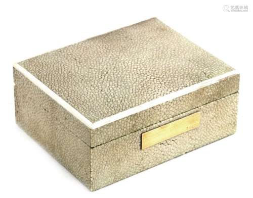 An Art Deco shagreen table box, 13cms (5ins) wide.