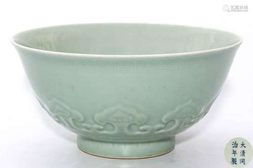 A Celadon Glazed Bowl