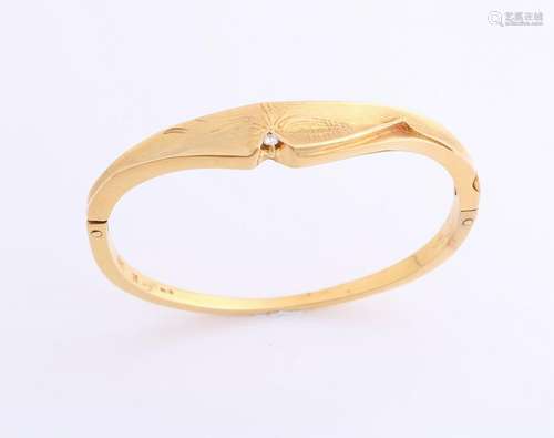 Beautiful yellow gold bracelet, 585/000, with diamond.